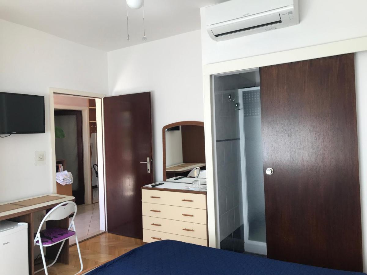 Sobe Stefanija Apartment Umag Exterior photo